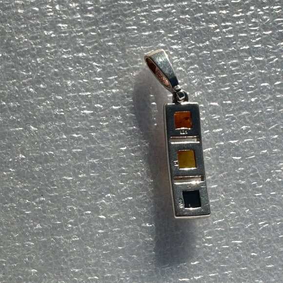 Amber Sterling Pendant Yellow Orange and Green 925 18" Chain Included - Picture 4 of 4